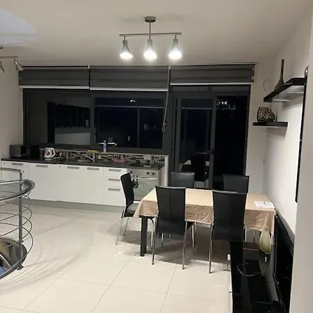 Apartmán Place For Grup And Family Flat Saint Julian's